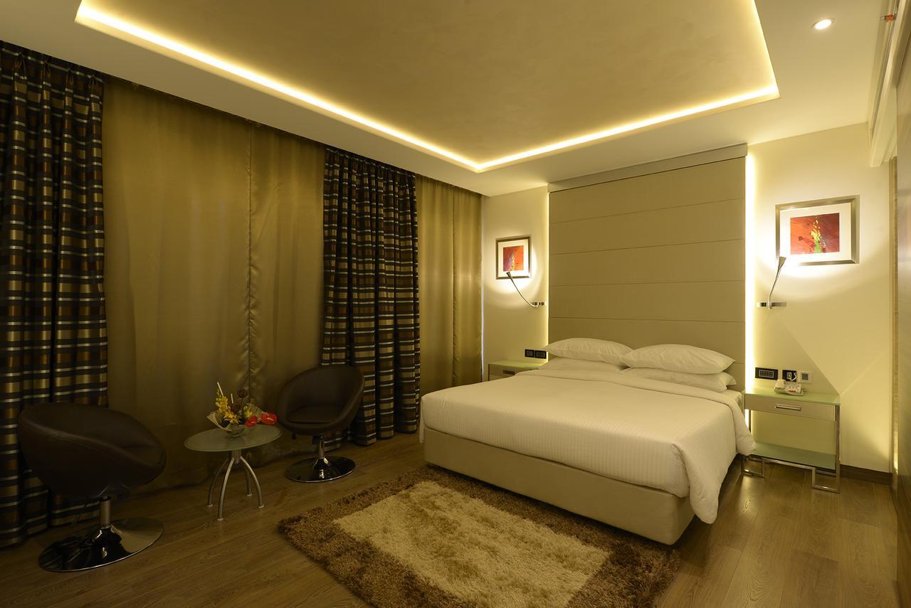 Genesis Hotel Near Mumbai Airport Eksteriør bilde