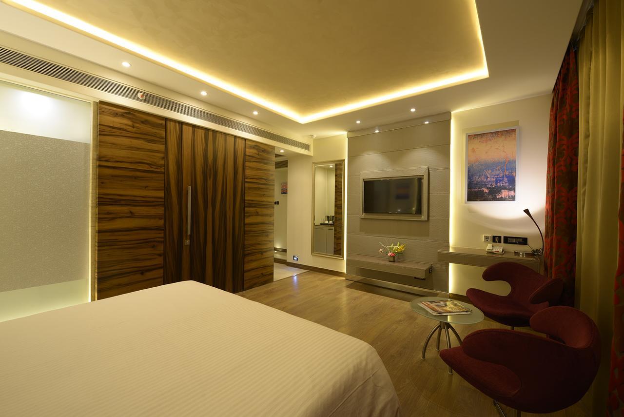 Genesis Hotel Near Mumbai Airport Eksteriør bilde